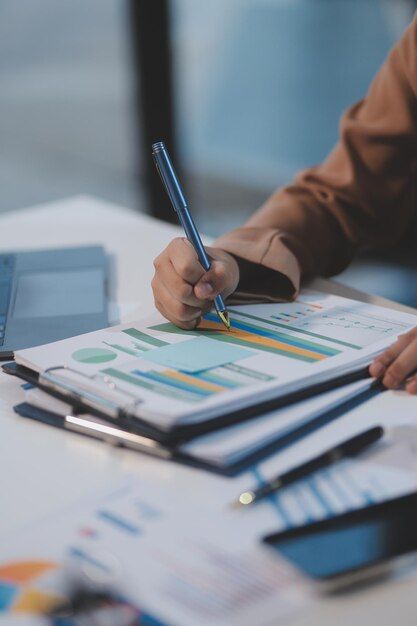 Resources to improve your financial life?>